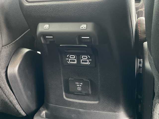 クライスラー・ジープ ラングラー アンリミテッド ルビコン サージグリーン 道北・旭川 2021(令3)年 4.1万km サージグリーン /4WD//禁煙車//ワンオーナー//100台限定特別仕様車//純正8.4型ディスプレイメモリナビ//AUX/USB/BT/フルセグ//アルパイン製9スピーカー//フロント/サイド/バックカメラ//自動緊急ブレーキ//ブラインドスポット//コーナーセンサー//アイドリングストップ//ヒルスタートアシスト//レーダークルーズコントロール//ルビコン刺繍ブラックレザーシート//前席シートヒーター//ステアリングヒーター//ミラーヒーター//オートハイビーム//オートライト//LEDヘッドライト//フォグライト//リアフォグ//AC100V//ETC2.0//プッシュスタート//純正フロアマット//フェンダーパラシュートマンデカール//パラシュートイラスト入背面タイヤソフトカバー//純正アルミ＆BFグッドリッチM/Tタイヤ積込