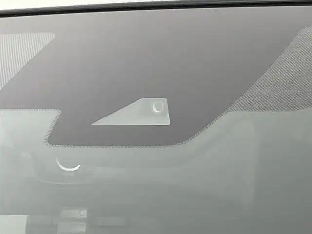 日産 エクストレイル ハイブリッド 20X 道央・札幌 2018(平30)年 6.4万km ブリリアントホワイトパール ・４WD（パートタイム）/・DOP９インチSDナビ/　CD/DVD/BD/SD/BT/AUX/USB/フルセグTV/・ステアリングスイッチ/・アラウンドビューモニター/・ビルトインETC/・インテリジェントルームミラー/・純正エンジンスターター/・エマージェンシーブレーキ/・レーンキープアシスト/・クリアランスソナー/・コーナリングスタビリティアシスト/・アクティブエンジンブレーキ/・進入禁止警報/・ECOモード/・ダウンヒルアシストコントロール/・横滑り防止装置/・オートライト/・LEDヘッドライト/・フォグランプ/・ミラーウィンカー/・ドアバイザー/・社外フロアマット/・プッシュスタート/・スマートキー