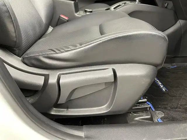 日産 エクストレイル ハイブリッド 20X 道央・札幌 2018(平30)年 6.4万km ブリリアントホワイトパール ・４WD（パートタイム）/・DOP９インチSDナビ/　CD/DVD/BD/SD/BT/AUX/USB/フルセグTV/・ステアリングスイッチ/・アラウンドビューモニター/・ビルトインETC/・インテリジェントルームミラー/・純正エンジンスターター/・エマージェンシーブレーキ/・レーンキープアシスト/・クリアランスソナー/・コーナリングスタビリティアシスト/・アクティブエンジンブレーキ/・進入禁止警報/・ECOモード/・ダウンヒルアシストコントロール/・横滑り防止装置/・オートライト/・LEDヘッドライト/・フォグランプ/・ミラーウィンカー/・ドアバイザー/・社外フロアマット/・プッシュスタート/・スマートキー