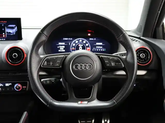 アウディ Ｓ３ スポーツバック 静岡県 2017(平29)年 3.9万km サテンブラックM バーチャルコックピット /Audiプレセンス /ACC /ファインナッパーレザー /レッドキャリパー /シートヒーター /純正ナビ /フルセグTV /Bluetooth /パワーシート /シートヒーター /ETC2.0 /LEDヘッドライト