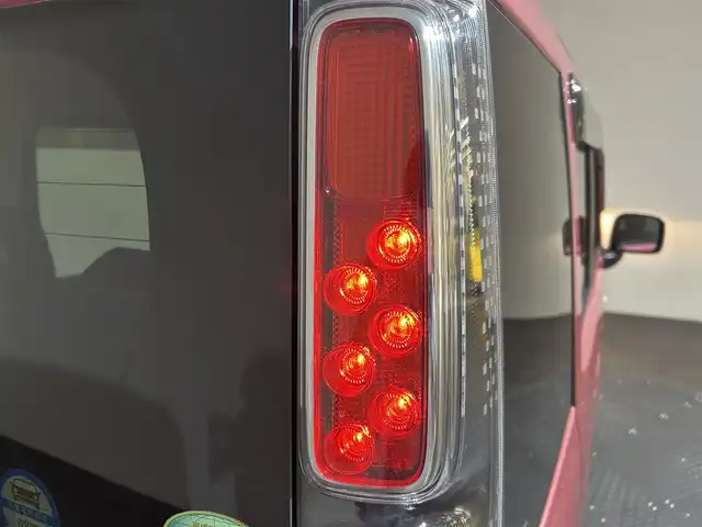 スズキ スペーシア HYBRID G 愛媛県 2018(平30)年 5.7万km チアフルピンクM 社外SDナビ/(AM/FM/CD/DVD/Bluetooth/フルセグ)/バックカメラ/ETC/両側スライドドア/前方ドライブレコーダー/オートライト/プッシュスタート/ドアバイザー/ヘッドライトレベライザー/パワーモードスイッチ/保証書/取扱説明書