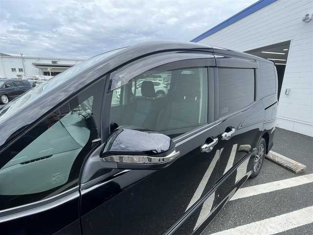 トヨタ ヴォクシー ZS 熊本県 2014(平26)年 10.4万km ブラック (株)IDOMが運営する【じしゃロン〇〇店】の自社ローン専用車両になります。こちらは現金またはオートローンご利用時の価格です。自社ローンご希望の方は別途その旨お申付け下さい/純正ナビ（フルセグ　ＢＴ）/バックカメラ　/両側パワースライドドア　/アイドリングストップ　/ビルトインＥＴＣ　/ＬＥＤヘッドライト　/Ｗ＋サイドエアバッグ　/純正アルミ