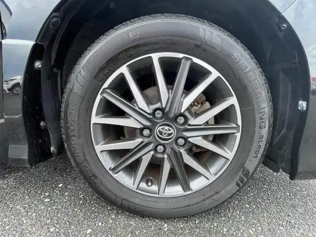 トヨタ ヴォクシー ZS 熊本県 2014(平26)年 10.4万km ブラック (株)IDOMが運営する【じしゃロン〇〇店】の自社ローン専用車両になります。こちらは現金またはオートローンご利用時の価格です。自社ローンご希望の方は別途その旨お申付け下さい/純正ナビ（フルセグ　ＢＴ）/バックカメラ　/両側パワースライドドア　/アイドリングストップ　/ビルトインＥＴＣ　/ＬＥＤヘッドライト　/Ｗ＋サイドエアバッグ　/純正アルミ