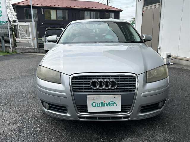 アウディ Ａ３ スポーツバック 2．0 TFSI 宮城県 2007(平19)年 9.5万km シルバーレイクM 純正オーディオ（AM/FM/CD）/横滑り防止装置/純正フロアマット/オートライト/ETC/スタッドレスタイヤ社外AW（205/55R16）5mm/サマータイヤ純正AW積込（205/55R16）5mm