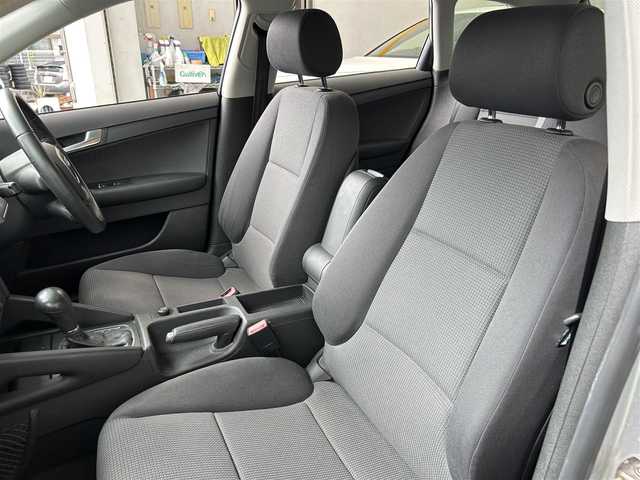 アウディ Ａ３ スポーツバック 2．0 TFSI 宮城県 2007(平19)年 9.5万km シルバーレイクM 純正オーディオ（AM/FM/CD）/横滑り防止装置/純正フロアマット/オートライト/ETC/スタッドレスタイヤ社外AW（205/55R16）5mm/サマータイヤ純正AW積込（205/55R16）5mm