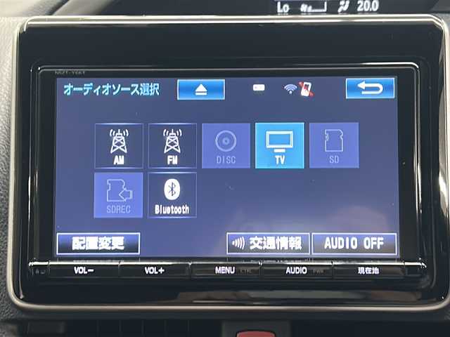 トヨタ ヴォクシー ZS 煌 長崎県 2018(平30)年 7.7万km ホワイトパールクリスタルシャイン 純正メモリナビ/（Bluetooth/CD/フルセグTV）/バックカメラ/ETC/純正前方ドライブレコーダー/横滑り防止装置/衝突被害軽減システム/レーンキープアシスト/両側パワスラ/純正16インチAW装着/モデリスタエアロ/純正フロアマット/ドアバイザー/フォグランプ/ウィンカーミラー/LEDヘッドライト/オートライト/オートマチックハイビーム/スマートキー/スペアキー1本/2列目サンシェード