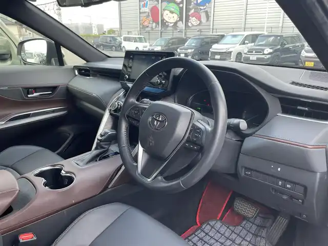 トヨタ ハリアー ハイブリッド G 滋賀県 2021(令3)年 3.5万km スティールブロンドM 純正８インチナビ/（AM/FM/CD/フルセグTV）/バックカメラ/ToyotaSafetySence/-衝突四避支援/-アダプティブクルーズコントロール/-レーントレーシングアシスト/-オートマチックハイビーム/パワーシート（D席）/デジタルインナーミラー/パワーバックドア/ステアリングリモコン/LEDライト/ビルトインETC/スマートキー