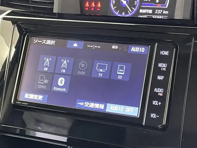 トヨタ ルーミー カスタムG 埼玉県 2019(令1)年 0.8万km ファインブルーマイカメタリック スマートアシスト　純正ナビ　バックカメラ　ビルトインＥＴＣ２．０　前後ドライブレコーダー　クルーズコントロール　両側パワースライドドア　純正アルミホイール　オートハイビーム　ＬＥＤヘッドライト　地デジ