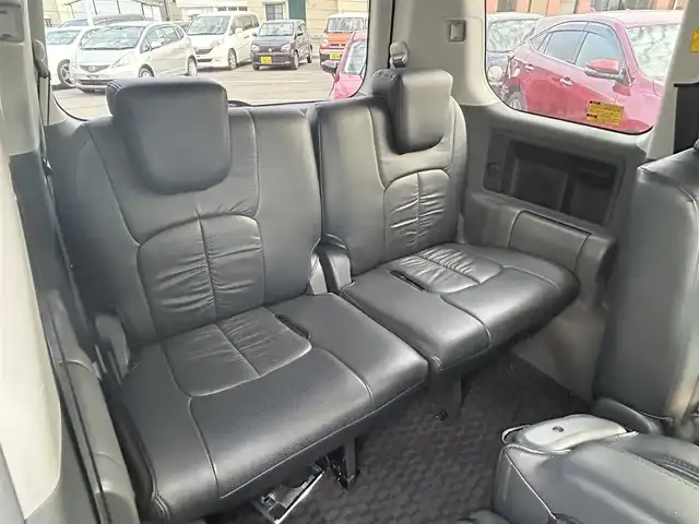 トヨタ ヴォクシー ZS 長崎県 2007(平19)年 7.8万km ホワイトパールクリスタルシャイン 純正SDナビ/ワンセグテレビ/バックカメラ/CD・DVD/フリップダウンモニター/片側パワスラ/純正アルミホイール/ETC