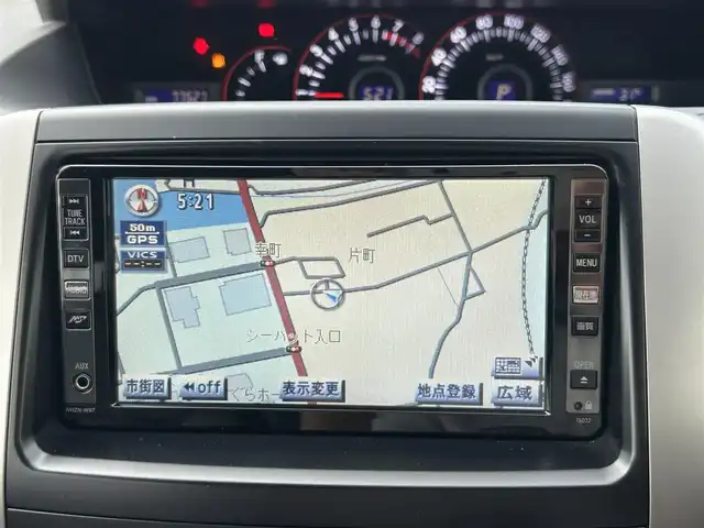 トヨタ ヴォクシー ZS 長崎県 2007(平19)年 7.8万km ホワイトパールクリスタルシャイン 純正SDナビ/ワンセグテレビ/バックカメラ/CD・DVD/フリップダウンモニター/片側パワスラ/純正アルミホイール/ETC
