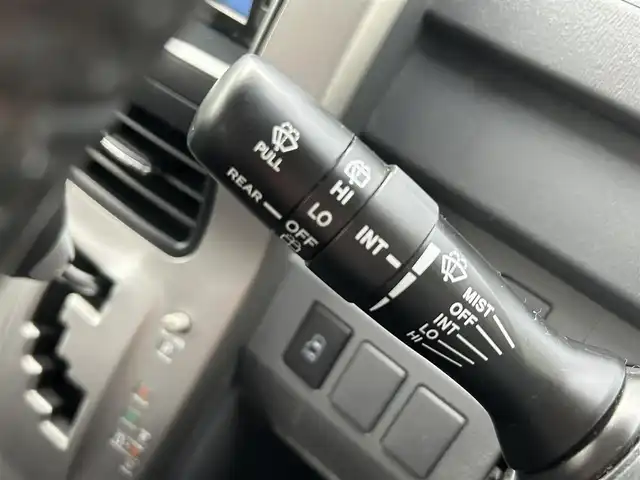 トヨタ ヴォクシー ZS 長崎県 2007(平19)年 7.8万km ホワイトパールクリスタルシャイン 純正SDナビ/ワンセグテレビ/バックカメラ/CD・DVD/フリップダウンモニター/片側パワスラ/純正アルミホイール/ETC