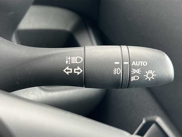 日産 ルークス ハイウェイスター X 三重県 2020(令2)年 4万km チタニウムグレーM/シルキーホワイト 純正ナビ /全周囲カメラ /両側パワースライドドア /ビルトインETC /前方ドライブレコーダー /エマージェンシーブレーキ /レーンキープアシスト /USB給電ポート/LEDヘッドライト /オートライト /純正フロアマット /電動格納ミラー/禁煙車