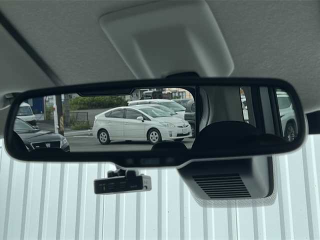 日産 ルークス ハイウェイスター X 三重県 2020(令2)年 4万km チタニウムグレーM/シルキーホワイト 純正ナビ /全周囲カメラ /両側パワースライドドア /ビルトインETC /前方ドライブレコーダー /エマージェンシーブレーキ /レーンキープアシスト /USB給電ポート/LEDヘッドライト /オートライト /純正フロアマット /電動格納ミラー/禁煙車