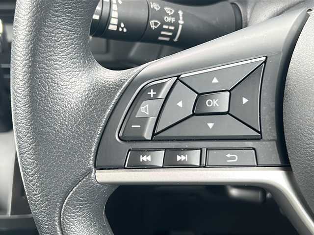 日産 ルークス ハイウェイスター X 三重県 2020(令2)年 4万km チタニウムグレーM/シルキーホワイト 純正ナビ /全周囲カメラ /両側パワースライドドア /ビルトインETC /前方ドライブレコーダー /エマージェンシーブレーキ /レーンキープアシスト /USB給電ポート/LEDヘッドライト /オートライト /純正フロアマット /電動格納ミラー/禁煙車