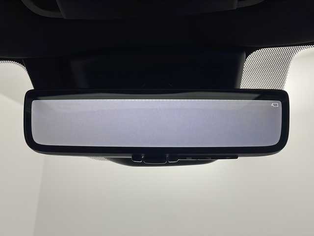 トヨタ クラウン スポーツ Z 愛知県 2023(令5)年 1.3万km プレシャスホワイトパール /禁煙車//ワンオーナー//純正12.3型ナビ//フルセグTV・Bluetooth・USB・AppleCarPlay・AndroidAuto//パノラミックビューモニター//トヨタチームメイト//アドバンスドパーク//パノラマルーフ//デジタルインナーミラー//ヘッドアップディスプレイ(HUD)//パワーバックドア//純正21インチアルミホイール//AC100V電源//ワイヤレス充電//トヨタセーフティセンス//プリクラッシュセーフティ//レーンディパーチャーアラート//ブラインドスポットモニター//プロアクティブドライビングアシスト//リヤクロストラフィックアラート//パーキングサポートブレーキ//ロードサインアシスト//オートマチックハイビーム//リヤカメラディテクション//安心降車アシスト//周辺車両接近時サポート//アダプティブクルーズコントロール(ACC)//クリアランスソナー//LEDヘッドライト//オートライト//レザーシート//前席パワーシート//前席シートベンチレーション&シートヒーター//フロアマット//電子パーキングブレーキ//革巻きステアリング//ステアリングヒーター//スペアキー1本//新車保証書・取扱説明書