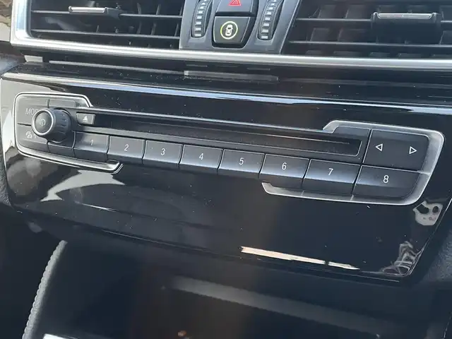 ＢＭＷ ２１８ｉ グランツアラー ラグジュアリー 東京都 2017(平29)年 4.2万km アルピンホワイトⅢ インテリジェントセーフティ/クルーズコントロール/シートヒーター/トラクションコントロール/前後ドライブレコーダー/走行モード切り替え/電動トランクゲート/ウッドインテリアパネル/フルレザー内装/純正ナビ/純正オーディオ/電動格納式ドアミラー/Bluetooth接続/レーンキープアシスト/パワーシート(メモリー付き)/純正17インチアルミホイール/ラグジュアリーエンブレム/歩行者警告機能/衝突被害軽減ブレーキ