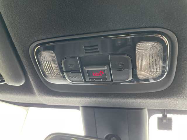 トヨタ ヤリス X 愛知県 2020(令2)年 4.1万km スーパーホワイトⅡ 純正ディスプレイオーディオ　ナビ機能なし/トヨタセーフティセンス/オートマチックハイビーム/レーンキープアシスト/横滑り防止装置/電動格納ミラー/リモコンキー