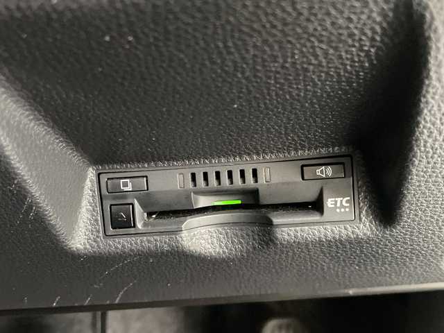 トヨタ ヤリス X 愛知県 2020(令2)年 4.1万km スーパーホワイトⅡ 純正ディスプレイオーディオ　ナビ機能なし/トヨタセーフティセンス/オートマチックハイビーム/レーンキープアシスト/横滑り防止装置/電動格納ミラー/リモコンキー