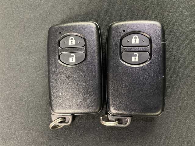 トヨタ アクア G 道央・札幌 2020(令2)年 6.8万km ホワイトパールクリスタルシャイン ・寒冷地仕様/モデリスタエアロ/・純正SDナビ　フルセグ/BT/SD/DVD/SD/・バックカメラ/・クルーズコントロール/・前後コーナーセンサー/クリアランスソナー/・トヨタセーフティセンス/・プリクラッシュセーフティ/・レーンキープアシスト/・前後ドライブレコーダー/・積込夏タイヤ純正モデリスタAWセット/・純正フロアマット/・ドアバイザー/・ETC/・電動格納ミラー/ウィンカーミラー/・LEDオートライト/オートマチックハイビーム