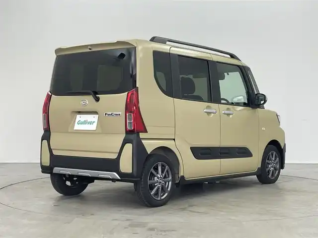 ダイハツ タント ファンクロス 埼玉県 2023(令5)年 0.6万km サンドベージュメタリック 9インチディスプレイオーディオ/(Bluetooth/USB/HDMI/AppleCarPlay/AndroidAuto/フルセグ）/全方位カメラ/両側パワースライドドア/ドライブレコーダー/衝突被害軽減ブレーキ/シートヒーター/アイドリングストップ/オートブレーキホールド/ビルトインETC2.0/コーナーセンサー/純正14インチアルミホイール