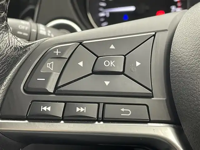 日産 エクストレイル ハイブリッド オーテック iパッケージ 茨城県 2019(令1)年 4.8万km ブリリアントホワイトパール カーナビ/・バックカメラ/・フルセグテレビ/・Bluetooth接続/・CD/ETC/ドライブレコーダー/電動リアゲート/４WD/・デフロック/スマートキー/・スペアキー（１本）/ABS/横滑り防止装置/盗難防止装置/オートライト/コーナーセンサー/ダウンヒルコントロール/衝突被害軽減システム