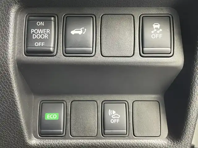 日産 エクストレイル ハイブリッド オーテック iパッケージ 茨城県 2019(令1)年 4.8万km ブリリアントホワイトパール カーナビ/・バックカメラ/・フルセグテレビ/・Bluetooth接続/・CD/ETC/ドライブレコーダー/電動リアゲート/４WD/・デフロック/スマートキー/・スペアキー（１本）/ABS/横滑り防止装置/盗難防止装置/オートライト/コーナーセンサー/ダウンヒルコントロール/衝突被害軽減システム