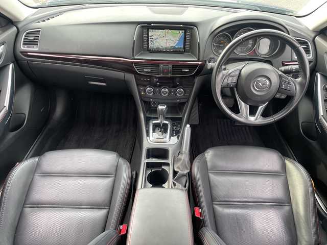 マツダ アテンザ セダン XD Lパッケージ 三重県 2013(平25)年 6.3万km ブルーリフレックスマイカ 登録時62161km/禁煙車/ディーラーオプション7インチナビALPINE(C)A$()/・フルセグ・Bluetooth・CD/DVD・SD・HDD/・USB・AUX・AM/FM/スカイアクティブ/BOSEサウンド/レーダークルーズコントロール/レーンキープアシスト/前後コーナーセンサー/AFS/RVM/前席シートヒーター/前席パワーシート/バックカメラ/前後ドラレコ/パドルシフト/AUTOライト/オートマチックハイビーム/AUTOワイパー