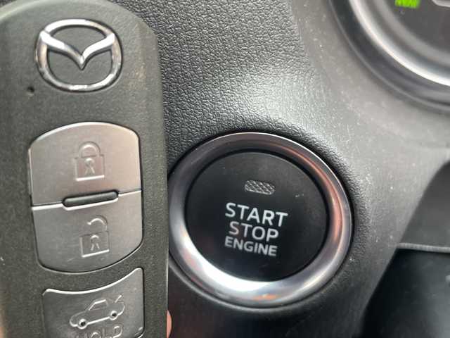 マツダ アテンザ セダン XD Lパッケージ 三重県 2013(平25)年 6.3万km ブルーリフレックスマイカ 登録時62161km/禁煙車/ディーラーオプション7インチナビALPINE(C)A$()/・フルセグ・Bluetooth・CD/DVD・SD・HDD/・USB・AUX・AM/FM/スカイアクティブ/BOSEサウンド/レーダークルーズコントロール/レーンキープアシスト/前後コーナーセンサー/AFS/RVM/前席シートヒーター/前席パワーシート/バックカメラ/前後ドラレコ/パドルシフト/AUTOライト/オートマチックハイビーム/AUTOワイパー