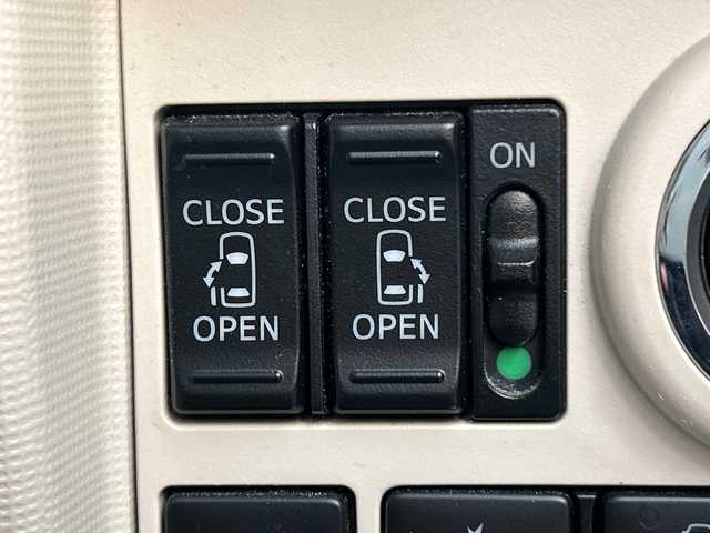 ダイハツ ムーヴ キャンバス G メイクアップ リミテッド　SAⅢ 岐阜県 2020(令2)年 7.2万km スムースグレーマイカメタリック/プラムブラウンクリスタルマイカ 2トーン 両側パワースライドドア/純正10インチナビ/全方位カメラ/フルセグテレビ/Bluetooth/iPod接続/USB入力端子/HDMI/ナビ連動純正前後ドライブレコーダー/ETC/オートエアコン/シートヒーター/プッシュスタート/スマートキー/電動格納ミラー/スマートアシスト/衝突警報機能/衝突回避支援ブレーキ機能/純正フロアマット/オートライト/オートマチックハイビーム/LEDヘッドライト/純正アルミホイール