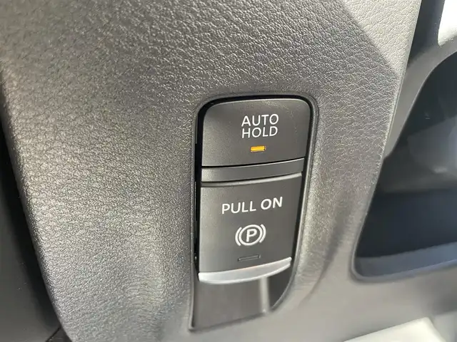 日産 セレナ e－パワー ハイウェイスター V 福岡県 2025(令7)年 0.5万km プリズムホワイト 純正12.3型ディスプレイナビ(フルセグTV/BT)/アラウンドビューモニター/フリップダウン後席モニター/プロパイロット/エマージェンシーブレーキ/コーナーセンサー/BSM/両側パワスラ/前後ドラレコ/ETC2.0/デジタルインナーミラー/USBポート/純正LEDヘッドライト/純正16インチアルミホイール/スマートキー/プッシュスタート