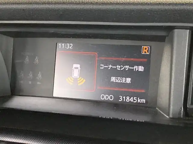 ダイハツ トール G SAⅢ 沖縄県 2019(令1)年 3.2万km ファイアークォーツレッドM 禁煙車/両側パワースライドドア/純正ナビ/衝突軽減ブレーキ/クルーズコントロール/ＥＴＣ/バックカメラ/コーナーセンサー/ドライブレコーダー/スマートキー/プッシュスタート/オートライト/純正フロアマット