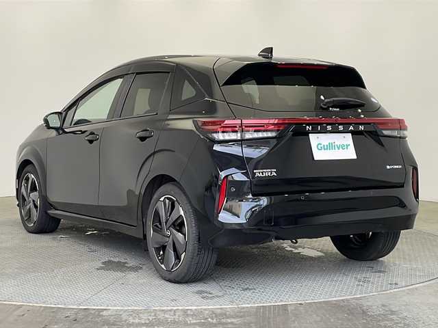 日産 オーラ G 栃木県 2021(令3)年 1.2万km 黒 純正ナビ/(CD/DVD/フルセグTV/Bluetooth/MSV/SD/USB)/全方位カメラ/360°セーフティーアシスト/・インテリジェントエマージェンシーブレーキ/・ふらつき警報/・標識検知機能/・アラウンドビューモニター/ビルトインETC/ハーフレザーシート/禁煙車/デジタルインナーミラー/オートライト/LEDヘッドライト/横滑り防止装置/フォグランプ/スマートキー/プッシュスタート/ステアリングスイッチ/革巻きステアリング/ウィンカーミラー/電動格納ミラー/純正17インチアルミホイール/純正フロアマット