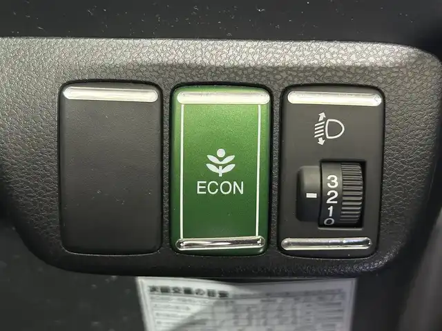 ホンダ フィット ハイブリット スマート セレクション 佐賀県 2011(平23)年 13.5万km クリスタルブラックパール 社外7インチナビ/ワンセグTV/CD/DVD/Bluetooth/クルーズコントロール/ETC/前方後方ドライブレコーダー/ヘッドライトレエライザー/ドアバイザー/フロアマット/オートエアコン/電動格納ミラー/ウィンカーミラー