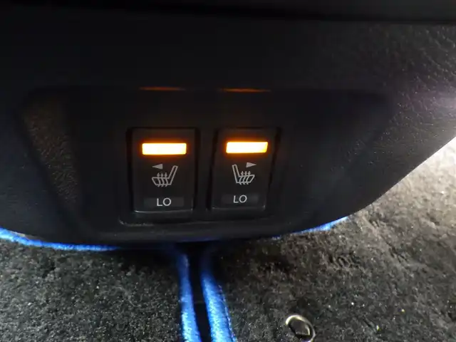 日産 セレナ e－パワー ハイウェイスター V 千葉県 2018(平30)年 6.2万km マルーンレッド 2トーン エマージェンシーブレーキ/プロパイロット/インテリジェントクルーズコントロール/インテリジェントルームミラー/ハンズフリー両側パワースライドドア/純正SDナビ/地デジTV/【BD/DVD/CD再生機能　Bluetooth接続】/アラウンドビューモニター/社外レーダー/革巻きステアリング/ステアリングヒーター/ステアリングスイッチ/ETC/LEDヘッドライト/ウインカーミラー/コーナーセンサー/純正15インチアルミホイル/サイド/カーテンエアバッグ/インテリジェントキー