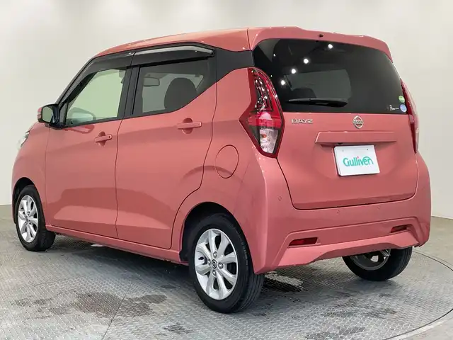 日産 デイズ X 栃木県 2020(令2)年 1.8万km ブロッサムピンク 純正ナビ/(ＣＤ／フルセグＴＶ/Bluetooth/SD)/バックカメラ/全方位カメラ/コーナーセンサー/前方ドライブレコーダー/禁煙車/オートライト/横滑り防止装置/スマートキー/プッシュスタート/アイドリングストップ/ステアリングスイッチ/電動格納ミラー/純正アルミホイール/純正フロアマット