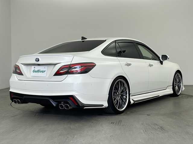 トヨタ クラウン ハイブリッド RS アドバンス 兵庫県 2019(平31)年 3万km ホワイトパールクリスタルシャイン ・T-connect8インチナビ/CD/DVD/TV/BT/USB/・パノラミックビューモニター/・レザーシートパッケージ/・白本革シート/・ステアリングヒーター/・前席シートヒーター/・前席エアーシート/・革巻きステアリング/・マイコン制御チルト/・スライド電動ムーンルーフ/・モデリスタエアロ/・BLITZ車高調/・WORK20インチアルミホイール/・Toyota Safety Sense/・プリクラッシュセーフティ/・レーントレーシングアシスト［LTA］/・レーダークルーズコントロール（全車速追従機能付）/・ロードサインアシスト［RSA］/・アダプティブハイビームシステム［AHS］/・オートマチックハイビーム［AHB］/・ブラインドスポットモニター/・カラーヘッドアップディスプレイ/・パドルシフト/・パーキングアシスト/・純正ドライブレコーダー/・クリアランスソナー/・3眼LEDライト/・シーケンシャルターンランプ/・LEDフォグランプ/・nanoe