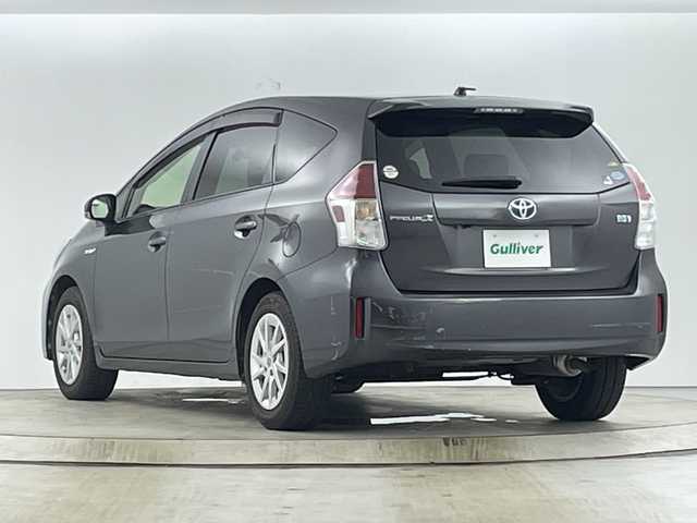 トヨタ プリウス α G 愛知県 2015(平27)年 4.3万km グレーメタリック 7人乗り/純正8インチナビ/（Bluetooth・フルセグテレビ・AM/FM）/バックカメラ/ビルトインETC/ドライブレコーダー/レーダークルーズコントロール(OP)/衝突被害軽減システム(OP)/レーンキープアシスト/ハーフレザーシート/運転席パワーシート/純正16インチアルミホイール/純正LEDヘッドライト/オートマチックハイビーム/スマートキー・プッシュスタート