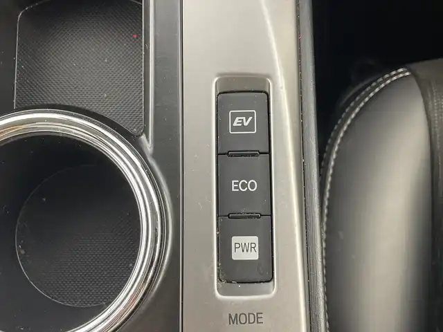 トヨタ プリウス α G 愛知県 2015(平27)年 4.3万km グレーメタリック 7人乗り/純正8インチナビ/（Bluetooth・フルセグテレビ・AM/FM）/バックカメラ/ビルトインETC/ドライブレコーダー/レーダークルーズコントロール(OP)/衝突被害軽減システム(OP)/レーンキープアシスト/ハーフレザーシート/運転席パワーシート/純正16インチアルミホイール/純正LEDヘッドライト/オートマチックハイビーム/スマートキー・プッシュスタート