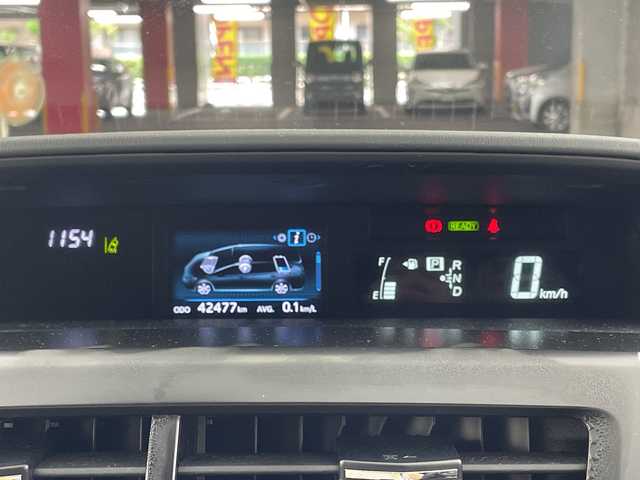 トヨタ プリウス α G 愛知県 2015(平27)年 4.3万km グレーメタリック 7人乗り/純正8インチナビ/（Bluetooth・フルセグテレビ・AM/FM）/バックカメラ/ビルトインETC/ドライブレコーダー/レーダークルーズコントロール(OP)/衝突被害軽減システム(OP)/レーンキープアシスト/ハーフレザーシート/運転席パワーシート/純正16インチアルミホイール/純正LEDヘッドライト/オートマチックハイビーム/スマートキー・プッシュスタート