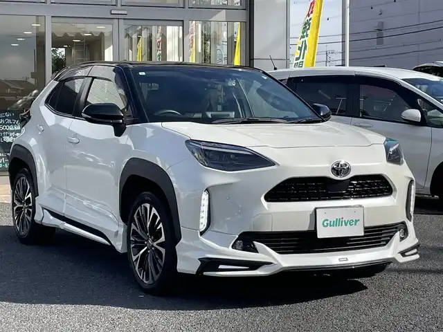 トヨタ ヤリスクロス Z 埼玉県 2021(令3)年 2.5万km ブラックマイカ/ホワイトパールクリスタルシャイン 2トーン 純正ナビ（Ｂｌｕｅｔｏｏｔｈ）/バックカメラ/ＥＴＣ２．０/モデリスタエアロ/ワンオーナー/スペアキー１本/追従走行有クルコン/パワーシート/シートヒーター/ハーフレザーシート/前後ドラレコ/MTモード付AT/純正フロアマット/純正アルミホイール/LEDヘッドライト/ダブルエアバッグ/衝突被害軽減システム/オートライト/オートマチックハイビーム/BSM/クリアランスソナー