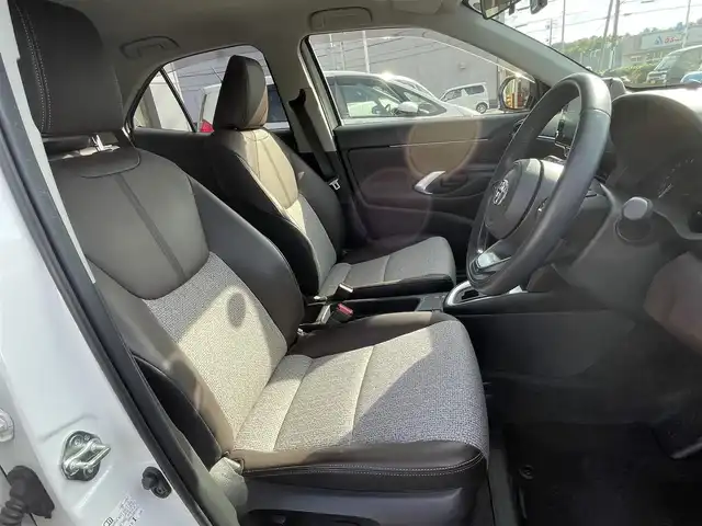 トヨタ ヤリスクロス Z 埼玉県 2021(令3)年 2.5万km ブラックマイカ/ホワイトパールクリスタルシャイン 2トーン 純正ナビ（Ｂｌｕｅｔｏｏｔｈ）/バックカメラ/ＥＴＣ２．０/モデリスタエアロ/ワンオーナー/スペアキー１本/追従走行有クルコン/パワーシート/シートヒーター/ハーフレザーシート/前後ドラレコ/MTモード付AT/純正フロアマット/純正アルミホイール/LEDヘッドライト/ダブルエアバッグ/衝突被害軽減システム/オートライト/オートマチックハイビーム/BSM/クリアランスソナー