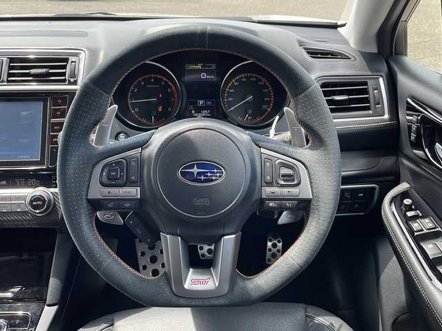 スバル レガシィ Ｂ４ リミテッド 新潟県 2016(平28)年 6.3万km クリスタルホワイトP 4WD/純正SDナビ(CN-LR810D)/CD/DVD/BT/フルセグテレビ/SDミュージックサーバー/バックカメラ/ETC/衝突被害軽減ブレーキ/レーンキープアシスト/レーダークルーズコントロール/革シート/パワーシート/シートヒーター /ミラーヒーター/ステアリングスイッチ/パドルシフト/コーナーセンサー/スマートキー/プッシュスタート/LEDヘッドライト/オートライト/フォグランプ/純正18インチアルミホイール
