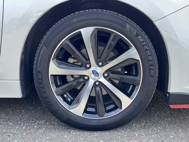 スバル レガシィ Ｂ４ リミテッド 新潟県 2016(平28)年 6.3万km クリスタルホワイトP 4WD/純正SDナビ(CN-LR810D)/CD/DVD/BT/フルセグテレビ/SDミュージックサーバー/バックカメラ/ETC/衝突被害軽減ブレーキ/レーンキープアシスト/レーダークルーズコントロール/革シート/パワーシート/シートヒーター /ミラーヒーター/ステアリングスイッチ/パドルシフト/コーナーセンサー/スマートキー/プッシュスタート/LEDヘッドライト/オートライト/フォグランプ/純正18インチアルミホイール