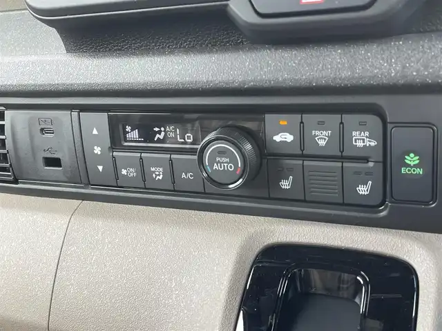 ホンダ Ｎ ＢＯＸ JOY 岩手県 2024(令6)年 0.1千km クリスタルブラックパール 4WD/ホンダセンシング/両側パワースライドドア/ミラーヒーター/前席シートヒーター/衝突被害軽減ブレーキ/レーンキープアシスト/レーダークルーズコントロール/前後コーナーセンサー/横滑り防止装置/バックカメラ装着有/電子制御パーキングブレーキ/ブレーキオートホールド/ステアリングスイッチ/オートライト/LEDヘッドライト/〇プッシュスタート/〇電動格納ミラー/〇ウィンカーミラー/〇ECON/〇スマートキー/ドアロアガーニッシュ/フロアアンダーボックス/チェック柄ファブリック素材（撥水素材）/コンビニフック付きシートバックテーブル/ロールサンシェード (スライドドア両側)/360°UV・IRカットパッケージ