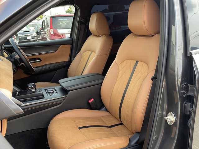 マツダ ＣＸ－６０ XD HV プレミアムスポーツ 大阪府 2023(令5)年 0.9万km マシーングレープレミアムM 純正１２．３インチナビ　パノラマサンルーフ　茶革シート　衝突軽減　全周囲カメラ　レーダークルーズコントロール　ＢＳＭ　ＢＯＳＥサウンド　置くだけ充電　前席シートクーラー　全席シートヒーター　ＥＴＣ　後席温シートヒーター　プッシュスタート　ウィンカーミラー　オートワイパー　フルディスプレイメーター　純正スカッフプレート　純正オールウェザーマット