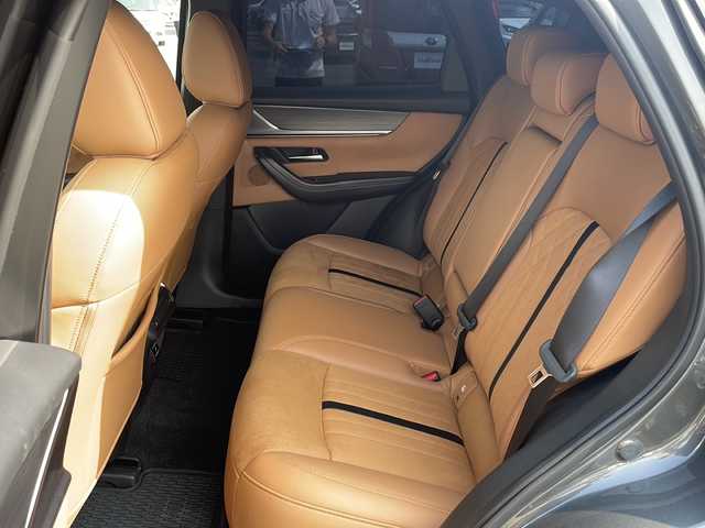 マツダ ＣＸ－６０ XD HV プレミアムスポーツ 大阪府 2023(令5)年 0.9万km マシーングレープレミアムM 純正１２．３インチナビ　パノラマサンルーフ　茶革シート　衝突軽減　全周囲カメラ　レーダークルーズコントロール　ＢＳＭ　ＢＯＳＥサウンド　置くだけ充電　前席シートクーラー　全席シートヒーター　ＥＴＣ　後席温シートヒーター　プッシュスタート　ウィンカーミラー　オートワイパー　フルディスプレイメーター　純正スカッフプレート　純正オールウェザーマット