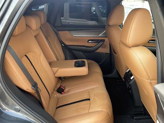 マツダ ＣＸ－６０ XD HV プレミアムスポーツ 大阪府 2023(令5)年 0.9万km マシーングレープレミアムM 純正１２．３インチナビ　パノラマサンルーフ　茶革シート　衝突軽減　全周囲カメラ　レーダークルーズコントロール　ＢＳＭ　ＢＯＳＥサウンド　置くだけ充電　前席シートクーラー　全席シートヒーター　ＥＴＣ　後席温シートヒーター　プッシュスタート　ウィンカーミラー　オートワイパー　フルディスプレイメーター　純正スカッフプレート　純正オールウェザーマット