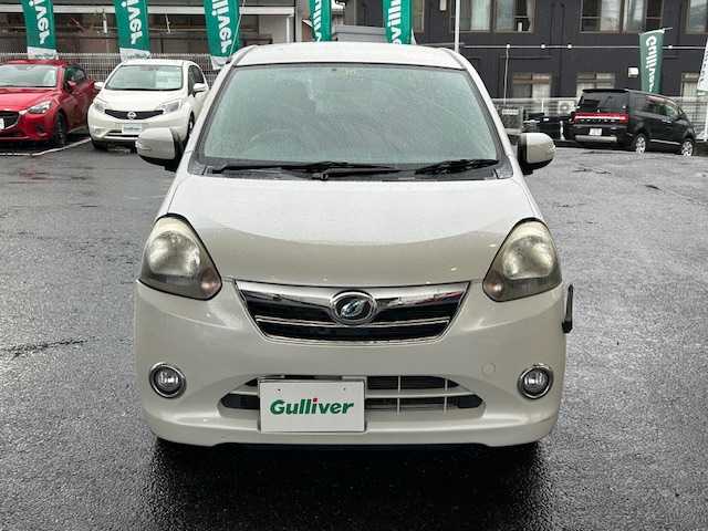 ダイハツ ミラ イース G 宮城県 2012(平24)年 11.7万km パールホワイトⅢ 純正メモリナビ/CD/DVD/AM/FM/BT/i Pod/USB/ワンセグTV/バックカメラ/社外アルミ冬タイヤ14インチ/横滑り防止装置/アイドリングストップ/ウィンカードアミラー/電動格納ミラー/ヘッドランプレベライザー/フロアマット/ETC/プッシュスタート/保証書・記録簿・取扱説明書