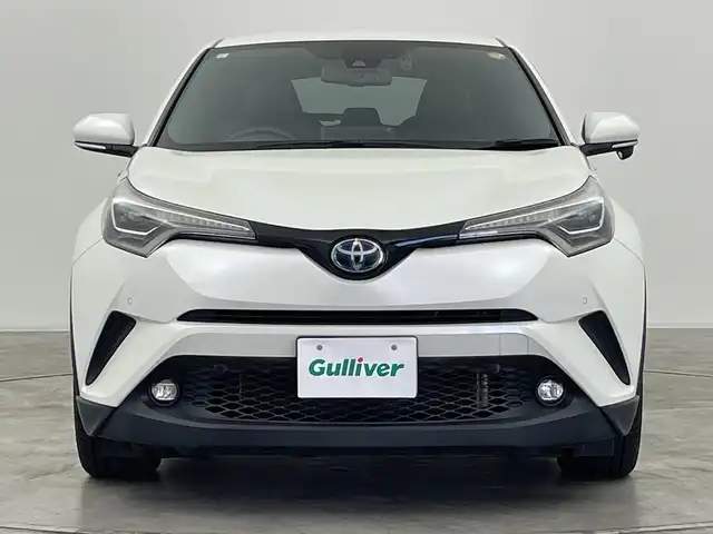 トヨタ Ｃ－ＨＲ G 群馬県 2019(平31)年 5.3万km ホワイトパールクリスタルシャイン 9型ナビ　バックカメラ　衝突被害軽減ブレーキ　アダプティブクルーズコントロール　ETC 純正ドラレコ　レーンキープアシスト　電動サイドブレーキ　LED　オートライト　ハーフレザー　スマートキー　禁煙車