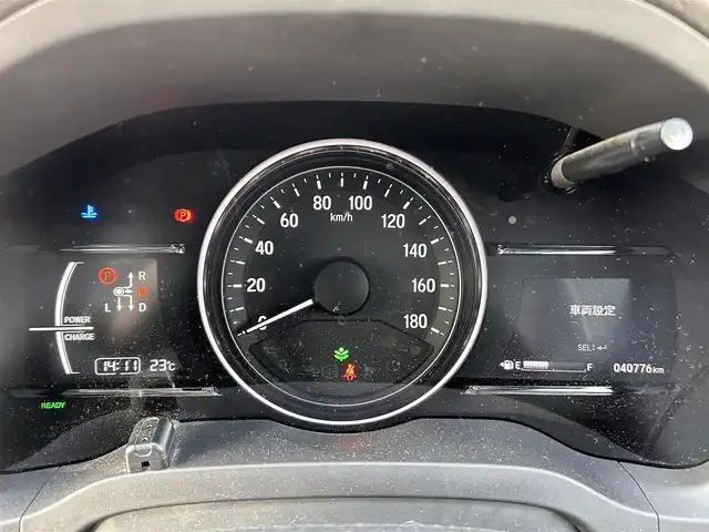 ホンダ ヴェゼル ハイブリッド Z ホンダセンシング 佐賀県 2017(平29)年 4.1万km クリスタルブラックパール 純正９型ナビ/（フルセグTV/AM/FM/Bluetooth/HDMI）/衝突軽減システム/バックカメラ/クルーズコントロール/ハーフレザーシート/シートヒーター/純正17インチアルミホイール/純正フロアマット/ルーフレール/ＬＥＤヘッドライト/フォグライト/オートライト/オートマチックハイビーム/ドアバイザー/ステアリングリモコン/革巻きステアリング/スマートキー/プッシュスタート/横滑り防止装置/盗難防止装置